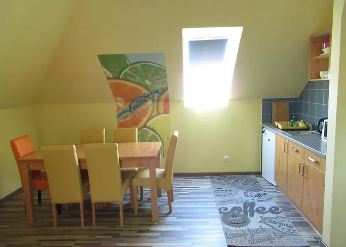 דירה The Boys שיופוק